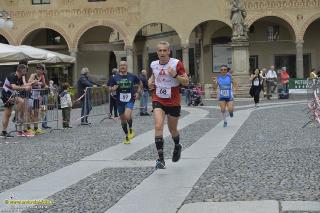 Foto 0051 di 146