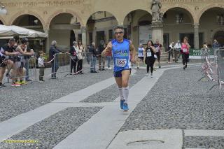 Foto 0053 di 146