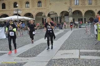 Foto 0076 di 146