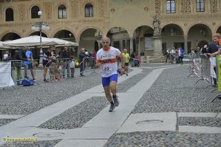Foto 0102 di 146