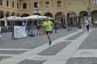 Foto 0104 di 146