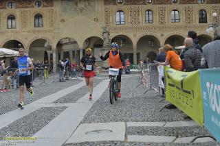 Foto 0108 di 146