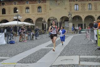 Foto 0110 di 146