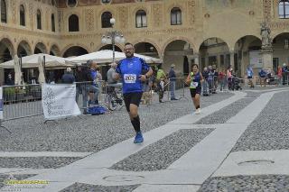Foto 0019 di 144