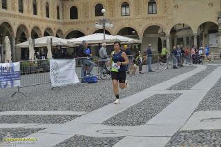 Foto 0021 di 144