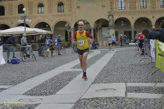 Foto 0023 di 144