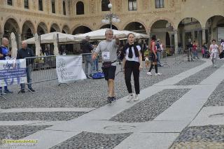 Foto 0039 di 144