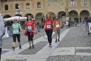 Foto 0047 di 144