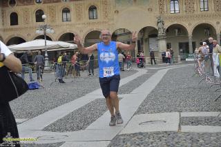 Foto 0105 di 144