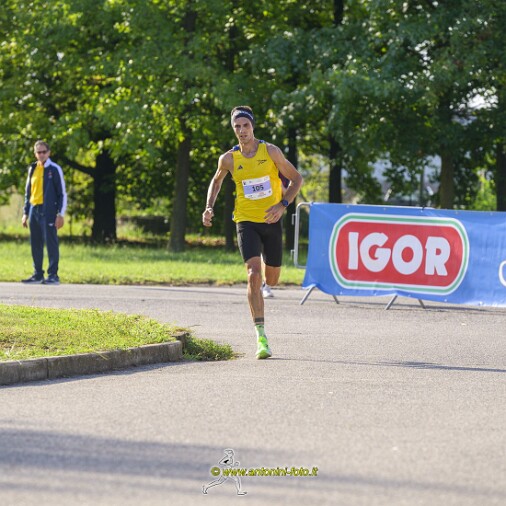 Foto 003 di 145