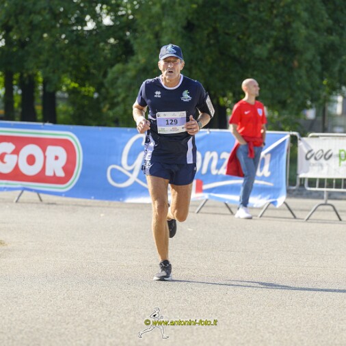 Foto 016 di 145