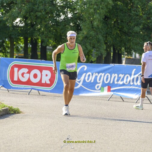 Foto 001 di 144