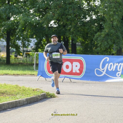 Foto 019 di 144