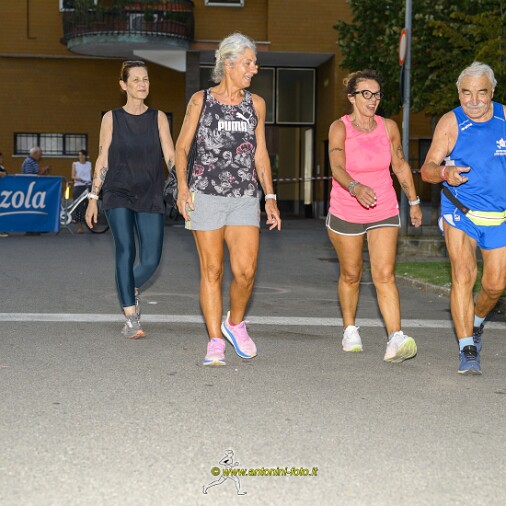 Foto 009 di 106