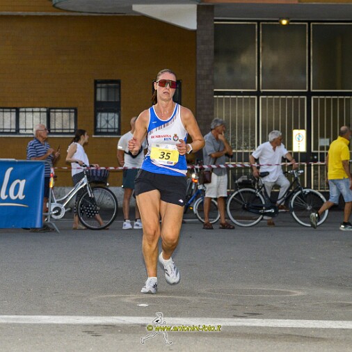 Foto 003 di 108
