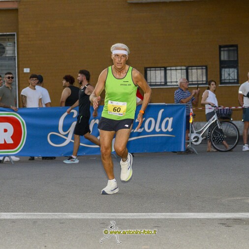 Foto 005 di 108