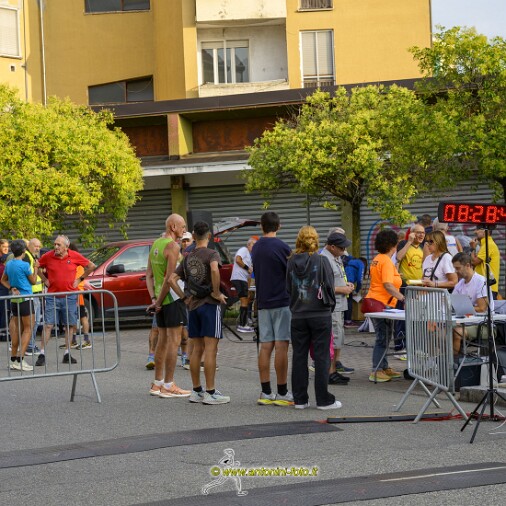 Foto 008 di 145