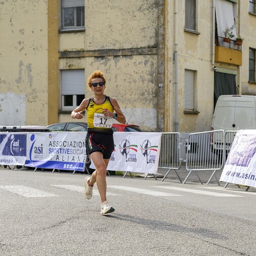 Foto 003 di 72