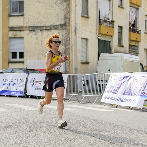 Foto 004 di 72