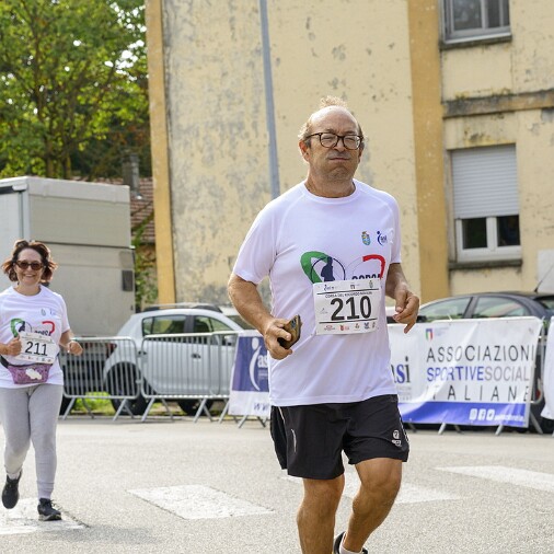 Foto 007 di 75
