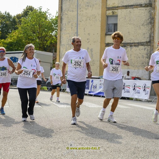 Foto 009 di 73