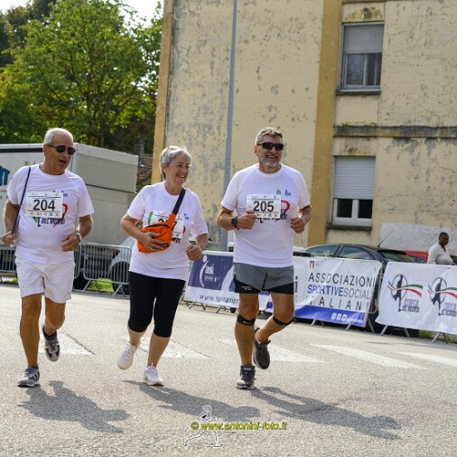 Foto 015 di 73