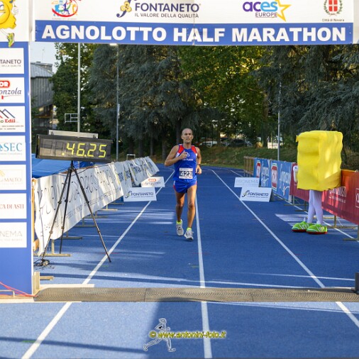 Foto 002 di 121