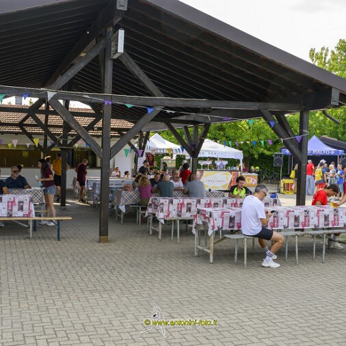 Foto 001 di 112