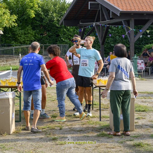 Foto 019 di 115
