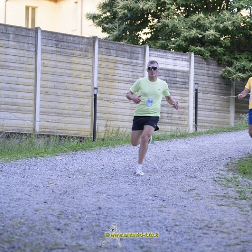 Foto 019 di 99