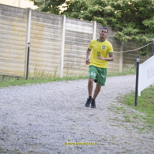 Foto 005 di 96