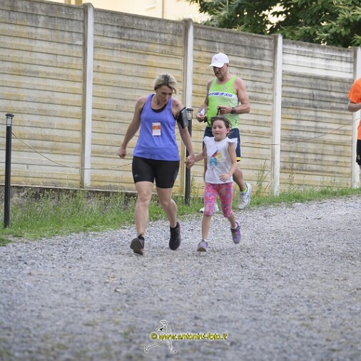 Foto 007 di 103