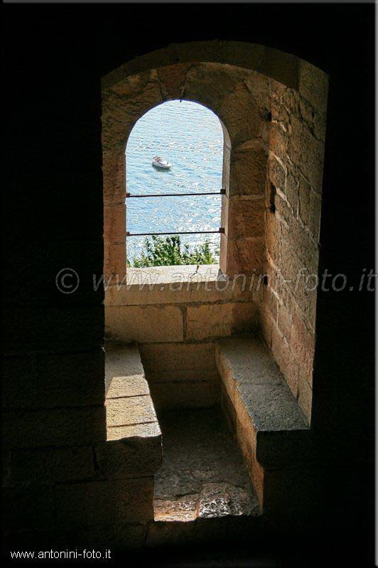 Orta S.Giulio scorcio sul lago