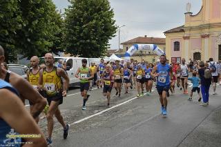 Foto 100 di 110