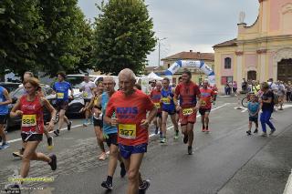 Foto 107 di 110