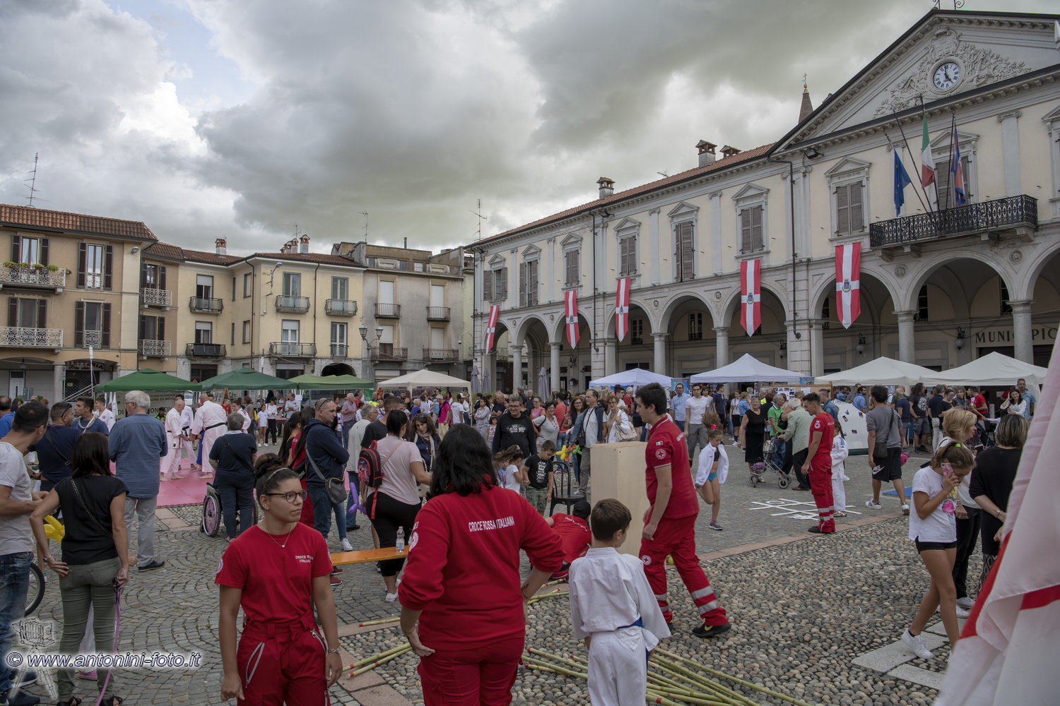 Foto 003 di 139