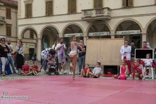 Foto 108 di 139