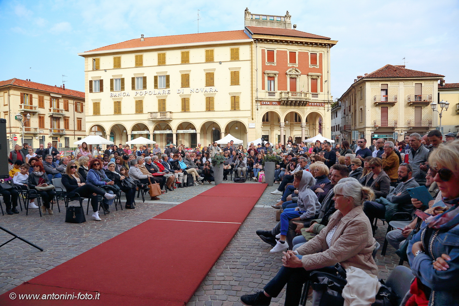Foto 07 di 85
