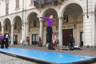 Foto 100 di 115