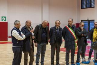Foto 42 di 77