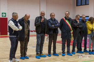 Foto 44 di 77