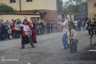 Foto 14 di 74